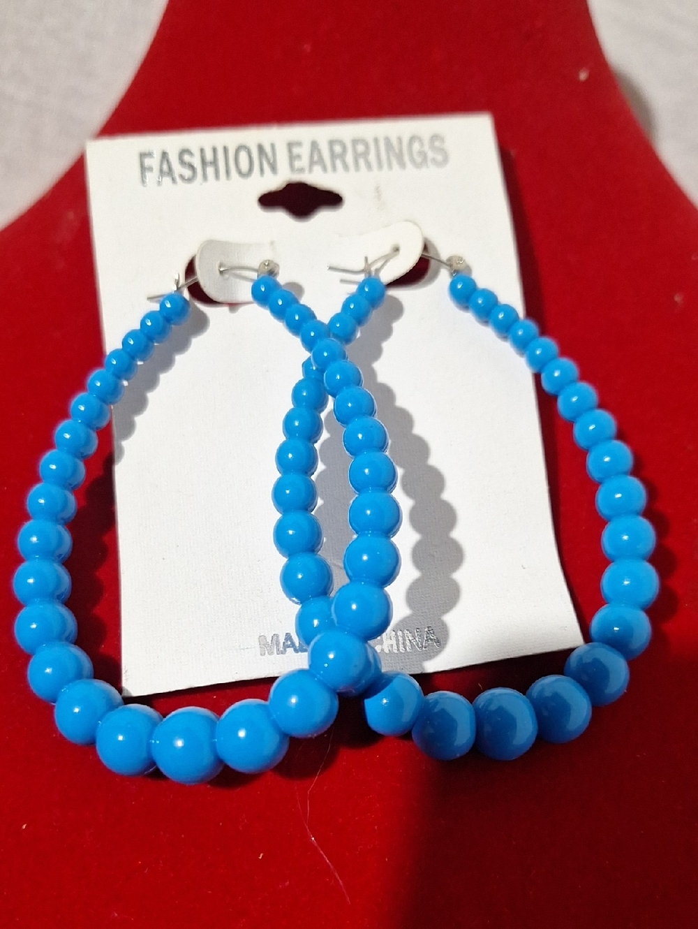 Fashion Beaded Hoop Earrings - Bright Turquoise Blue